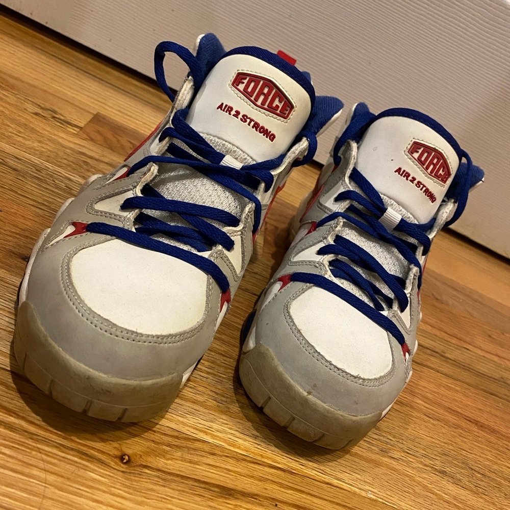 Nike Air Max 2 Strong